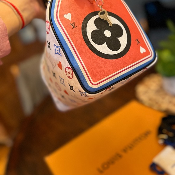 LOUIS VUITTON Speedy Bandouliere 25 Game On bag with strap. Monogram multicolor. - Picture 3 of 9